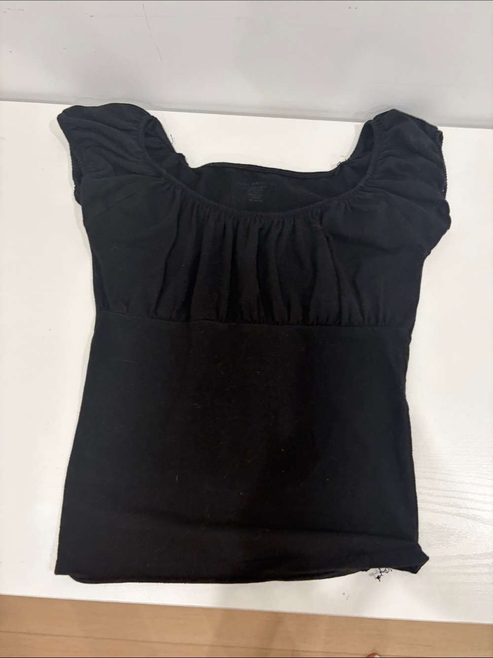 Brandy Melville Black Scoop Neck Ruched Sleeve Top